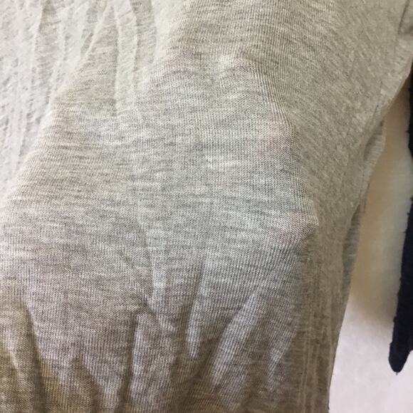 Gray Navy Lightweight Knit Distress Detailing Top - Picture 11 of 12